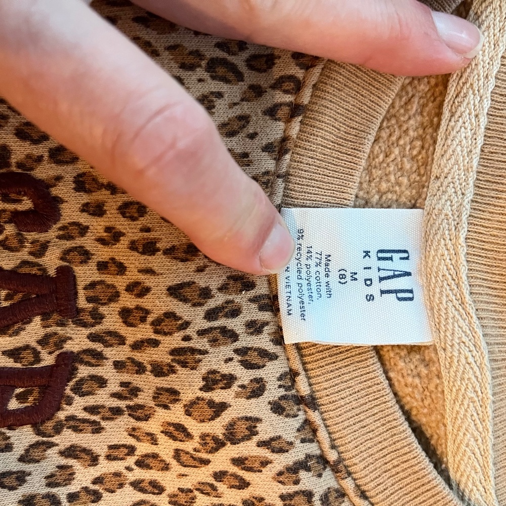 Girls leopard sweatshirt